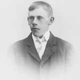 Ungdomsbilde av Hans Dueholen