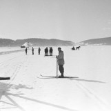Transport på Glomma vinterstid.