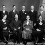 Annette og Anders Bøe med barn