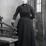 Edvarda Kamilla som konfirmant